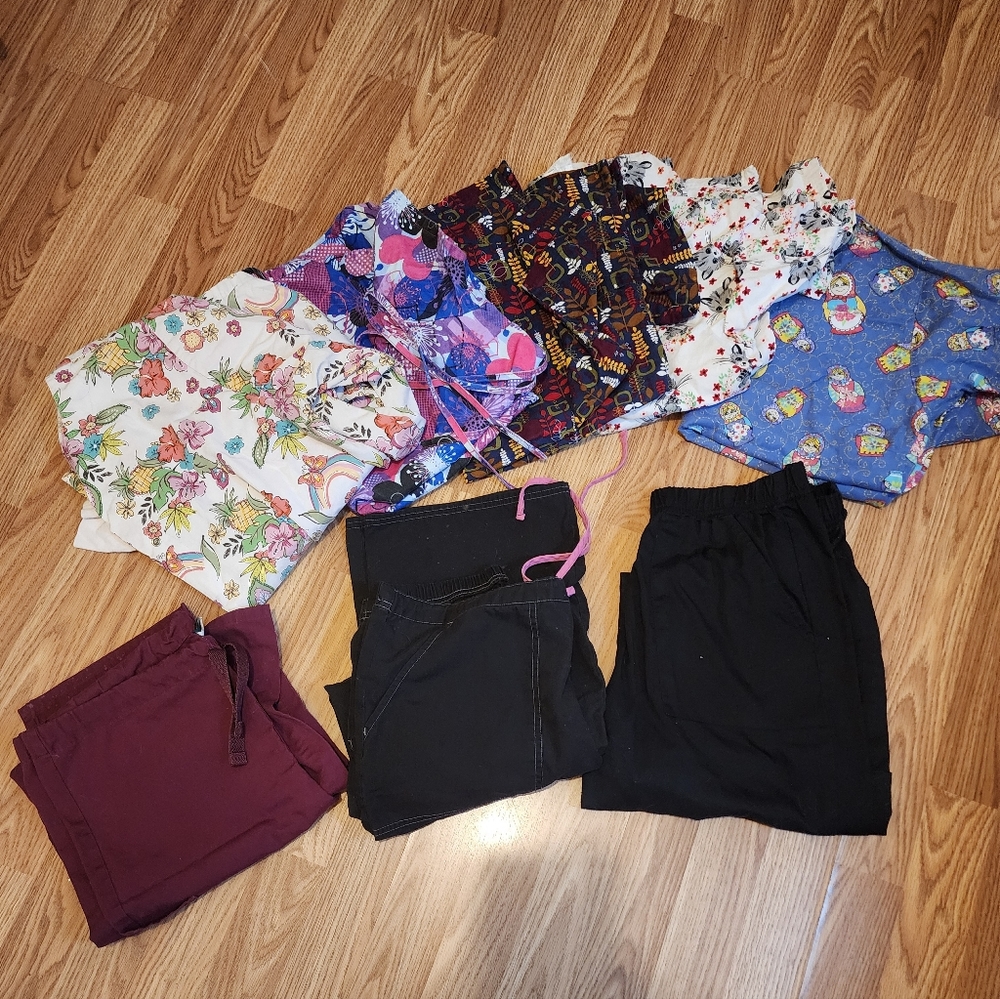 Scrubs 4 tops and 1 jacket 3 pants